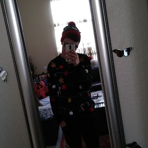 Meet your Posher, Adam